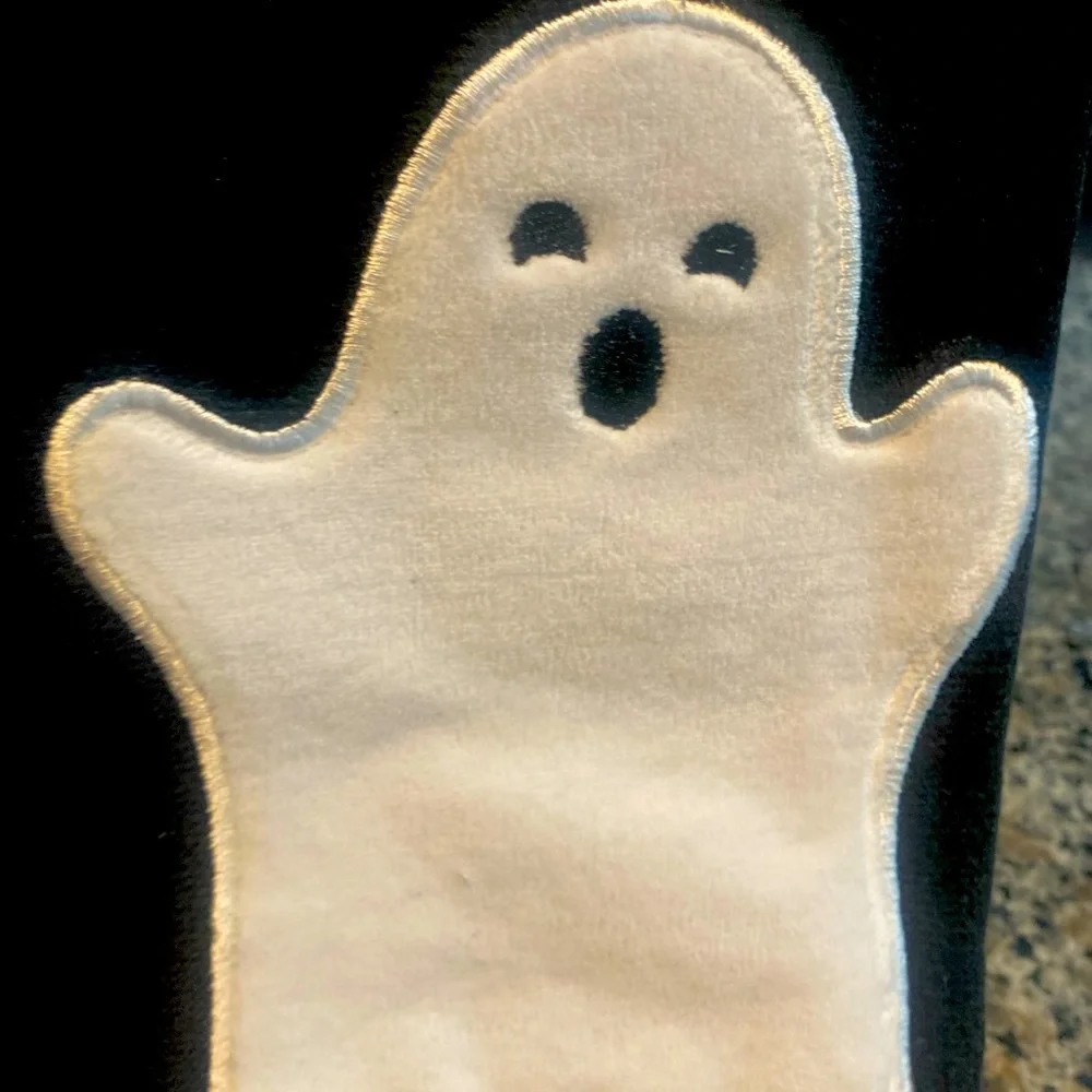 Storehouse set of 3 Halloween ghost towels! 3 different prints. NWT
